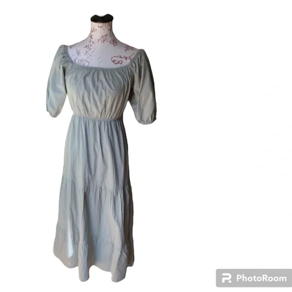 sim and sam green dress Green Poplin Tiered Puff Slv Dress – Peacocks & Pearls Lexington main image 0